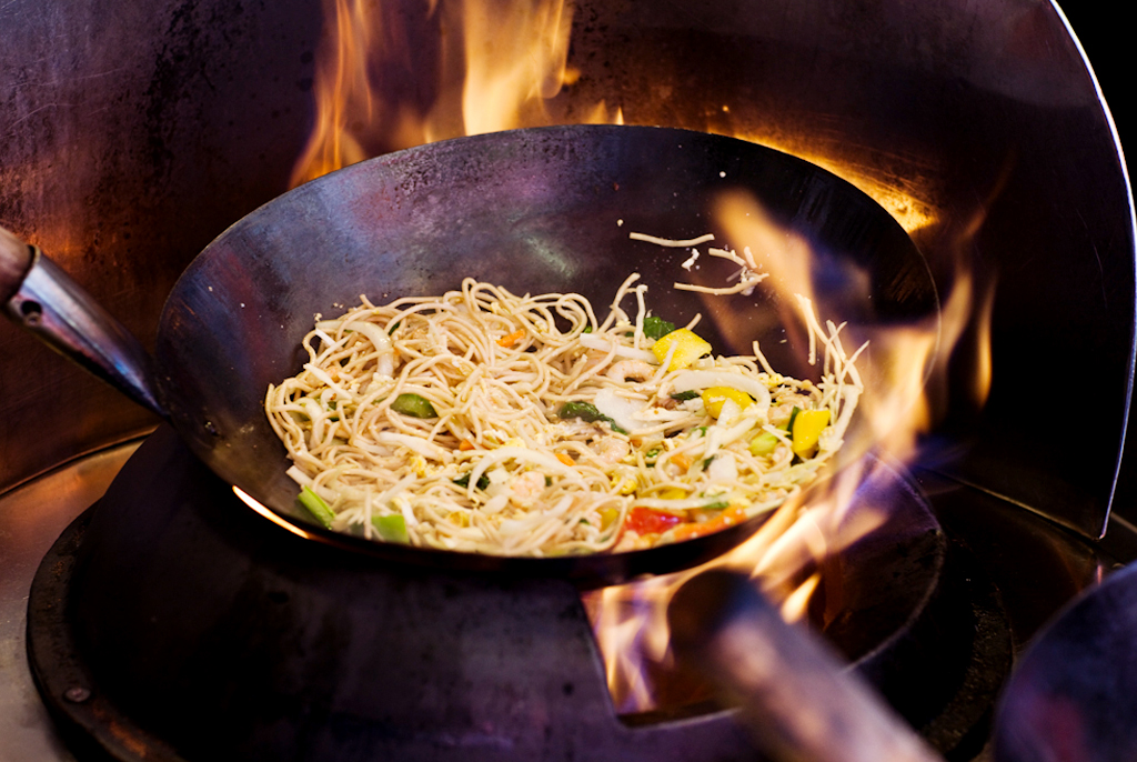 plat cuisiné au wok